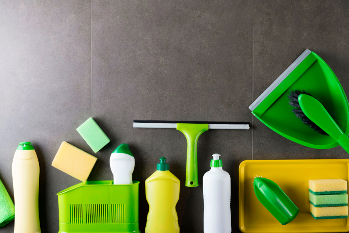 Get Ready for a Fresh Start: Year-End Clean-Up Prep with Jeeves Janitorial